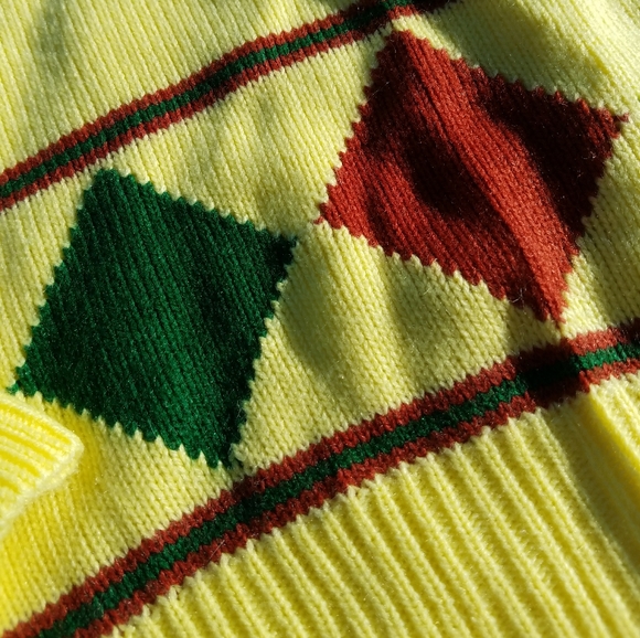 VTG Revere 60's 70's Acrylic Yellow V-Neck Sweater - Picture 6 of 7
